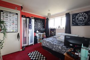 Bedroom- click for photo gallery